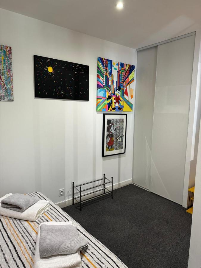 Pop Appart Appartement Artiste Configure En Galerie Dart A 200 M Du Centre Ville Avec Parking Prive Et Securise Gratuit Dans Copropriete Aviñón Exterior foto
