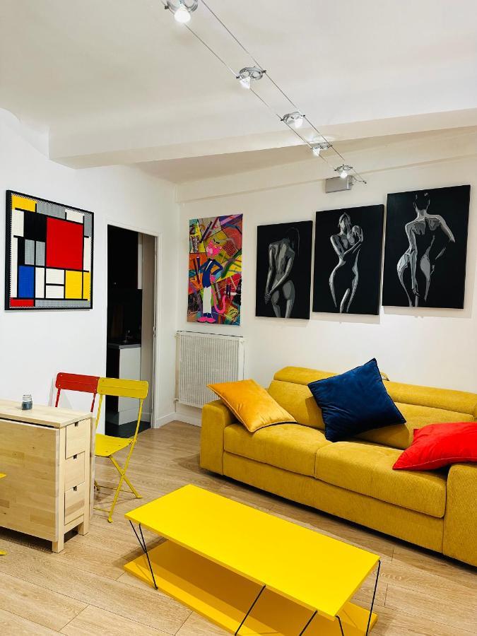 Pop Appart Appartement Artiste Configure En Galerie Dart A 200 M Du Centre Ville Avec Parking Prive Et Securise Gratuit Dans Copropriete Aviñón Exterior foto
