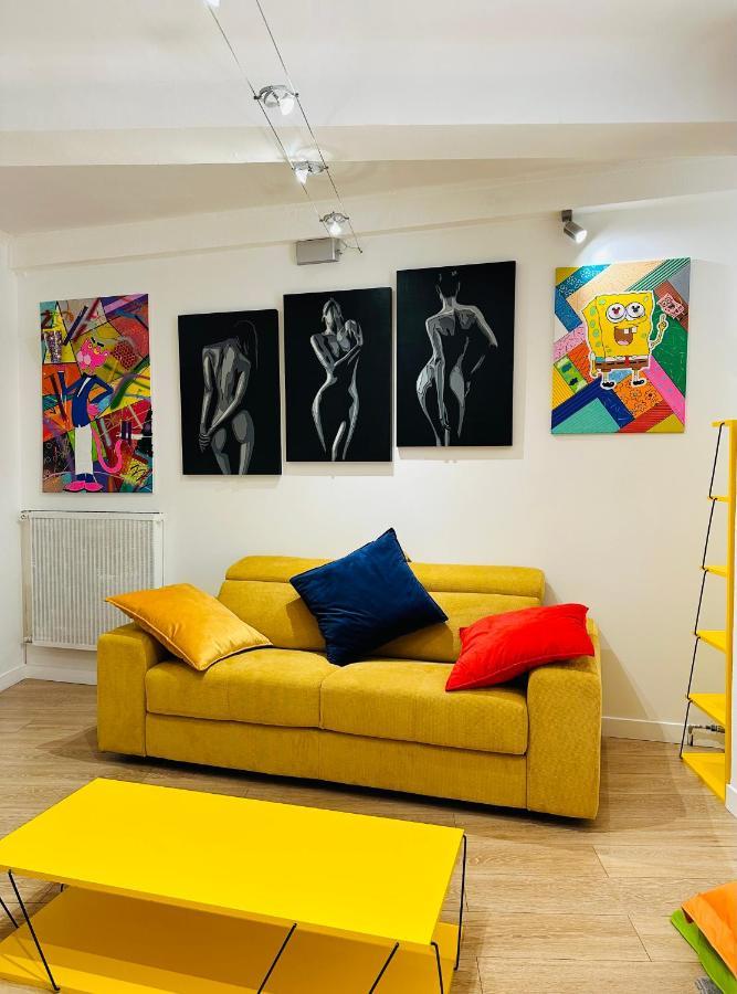 Pop Appart Appartement Artiste Configure En Galerie Dart A 200 M Du Centre Ville Avec Parking Prive Et Securise Gratuit Dans Copropriete Aviñón Exterior foto