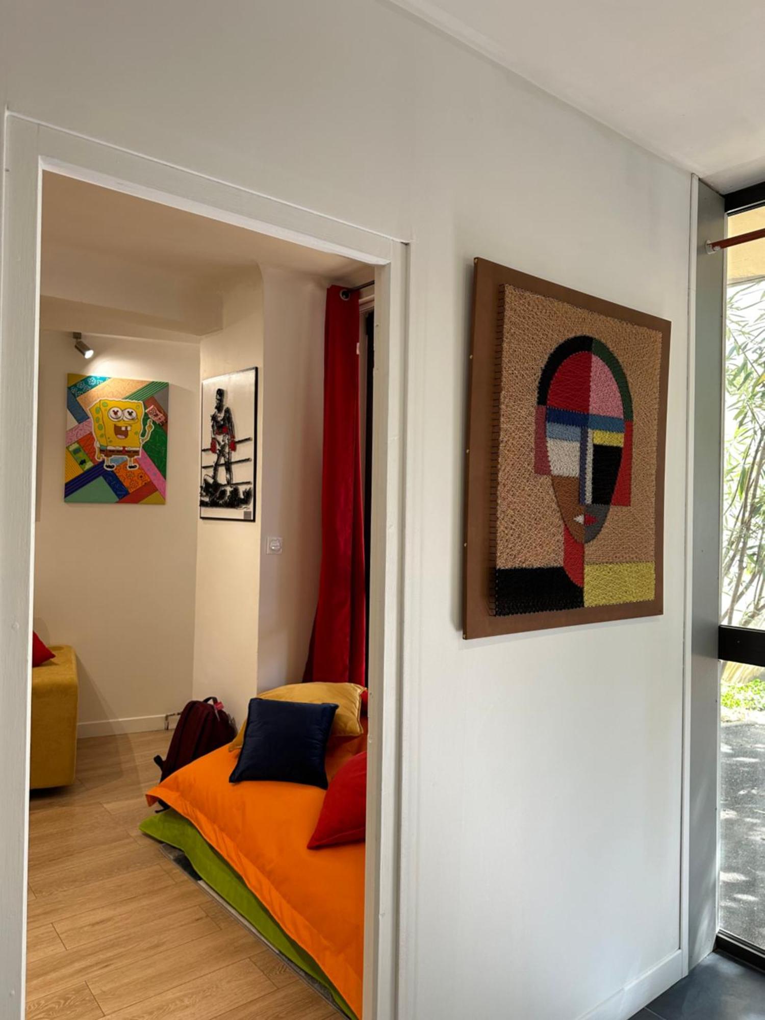 Pop Appart Appartement Artiste Configure En Galerie Dart A 200 M Du Centre Ville Avec Parking Prive Et Securise Gratuit Dans Copropriete Aviñón Exterior foto